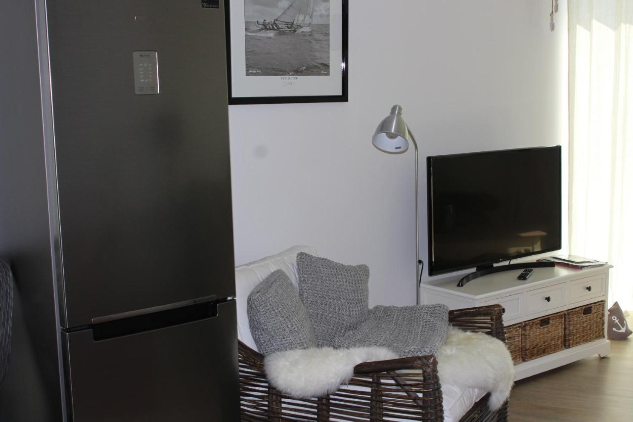 Rosmarin-Am-Sund Apartment Altefahr Luaran gambar